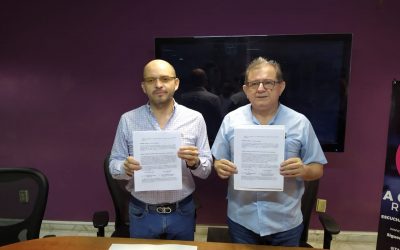 Firma acuerdo de colaboración para el modelo de educación dual, con Comunicaciones Carrizal S.A. de C.V. (Tabasco Hoy radio).